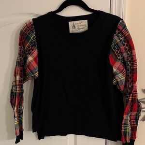 GO TO HOLLYWOOD LADIES BLACK RED PLAID SLEEVES EMBROIDERED SHIRT-M
